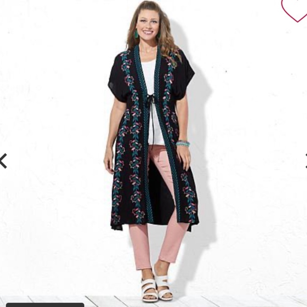Curations Black Kimono Embroidered Floral PM